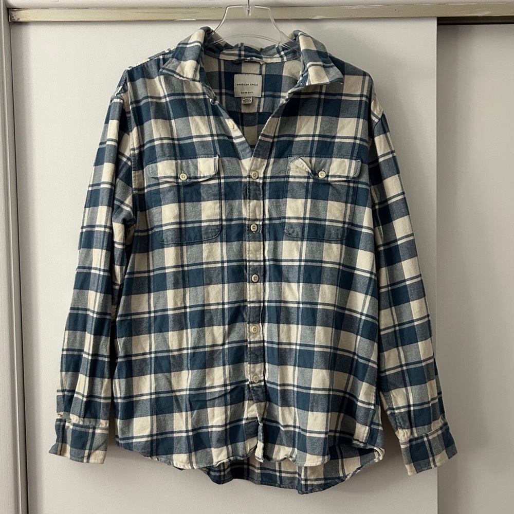American Eagle Outfitters Super Soft Plaid Shirt
